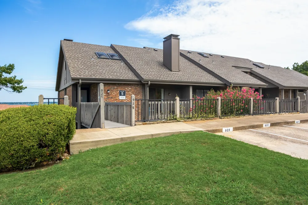 928 Signal Ridge Place Rockwall, TX 75032
