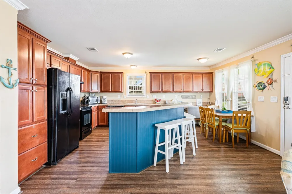 975 S Redfish Crystal Beach, TX 77650