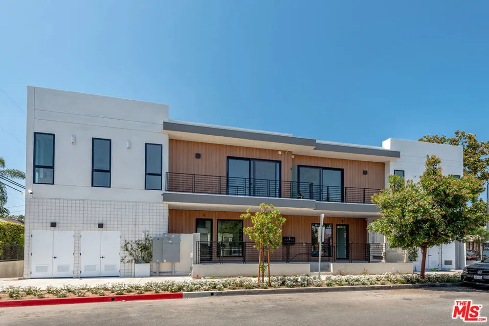 4095 Sawtelle Boulevard #C Culver City, CA 90066