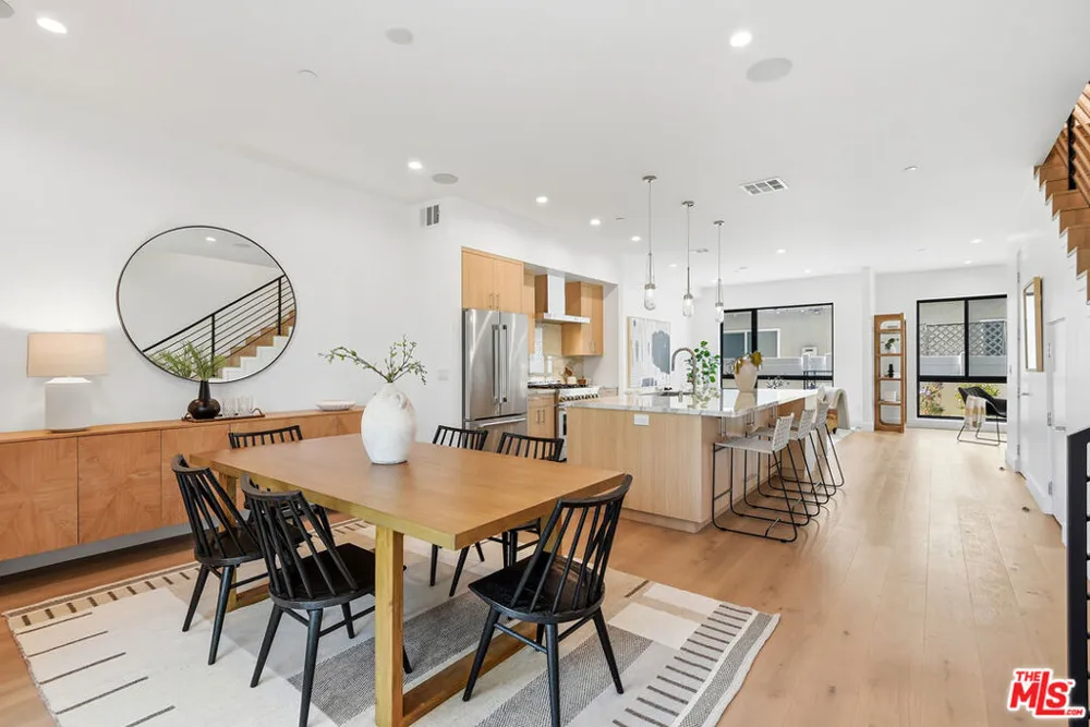 4095 Sawtelle Boulevard #C Culver City, CA 90066