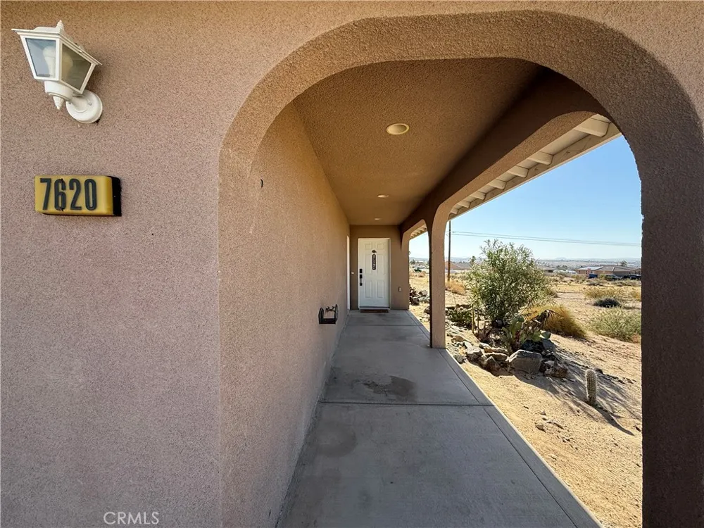 7620 Bedouin 29 Palms, CA 92277