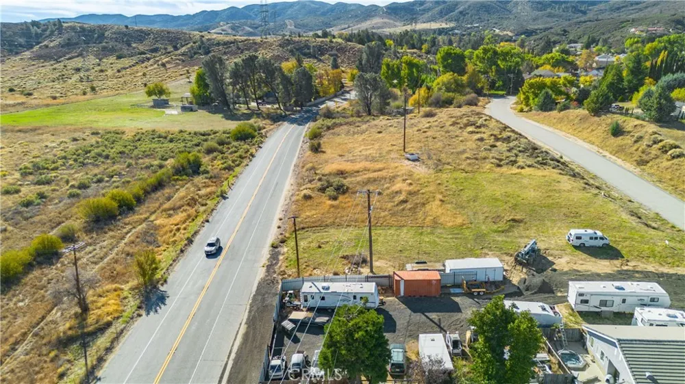 VAC VIC ELIZABETH LAKE ALDERWOOD Lake Hughes, CA 93532