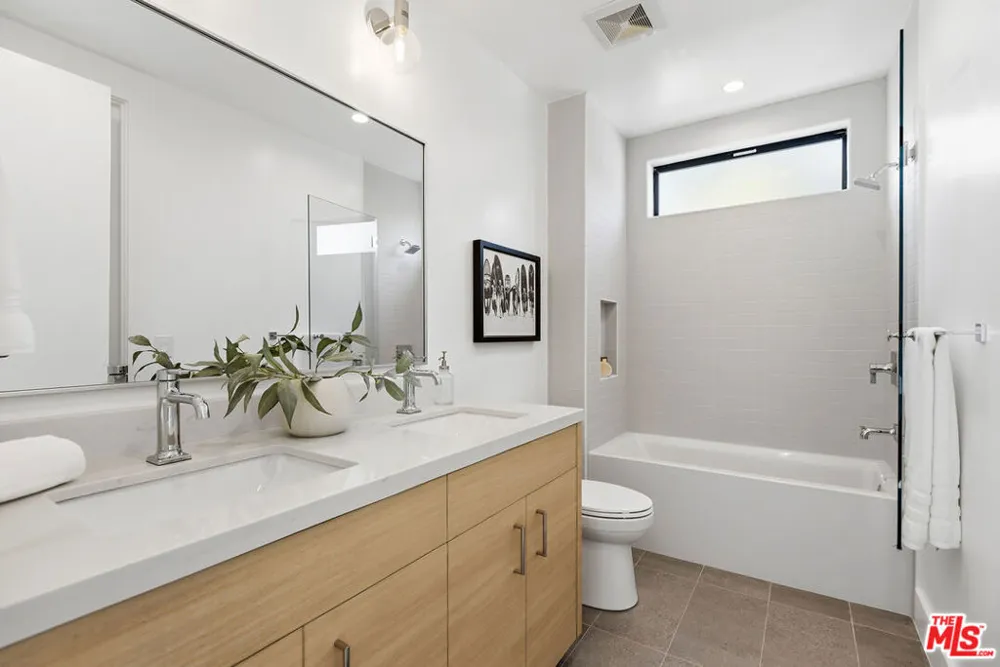 4095 Sawtelle Boulevard #A Culver City, CA 90066