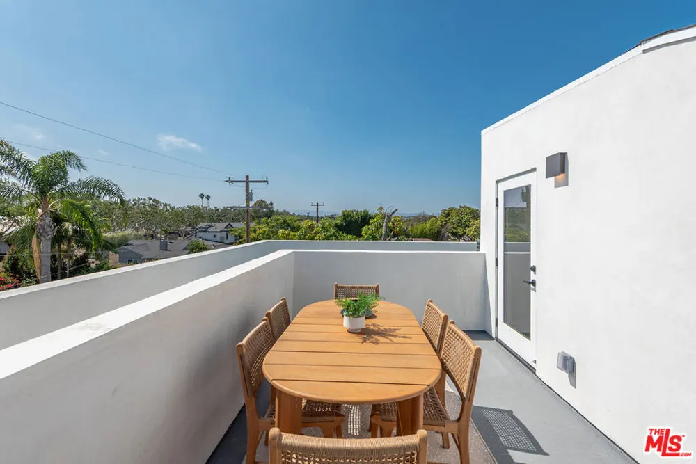 4095 Sawtelle Boulevard #A Culver City, CA 90066