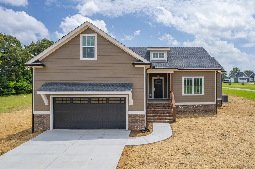 370 Dugout Rd Summertown, TN 38483