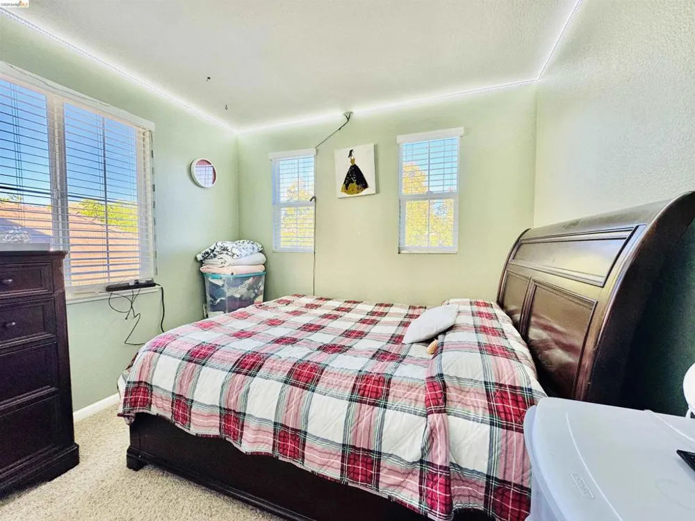 9332 Jacks Pl Patterson, CA 95363