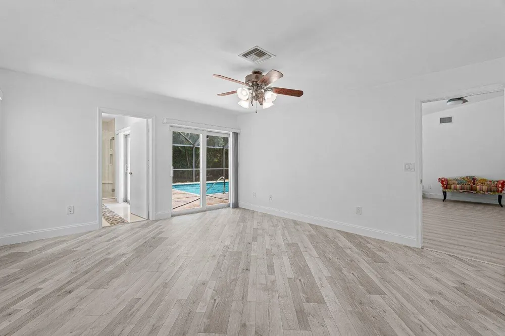 6930 NW 2nd Terrace Boca Raton, FL 33487