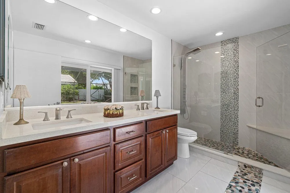 6930 NW 2nd Terrace Boca Raton, FL 33487