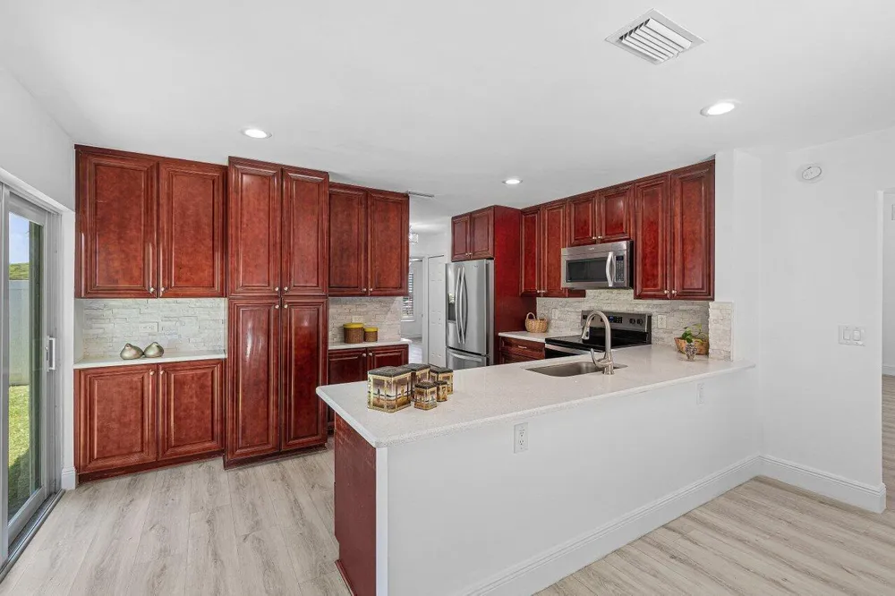 6930 NW 2nd Terrace Boca Raton, FL 33487