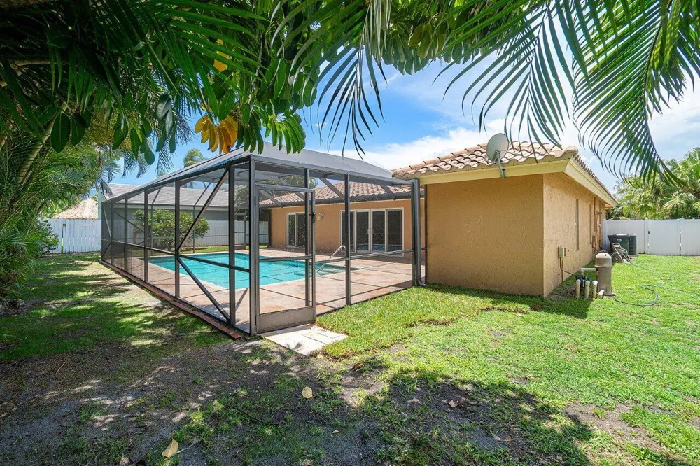6930 NW 2nd Terrace Boca Raton, FL 33487