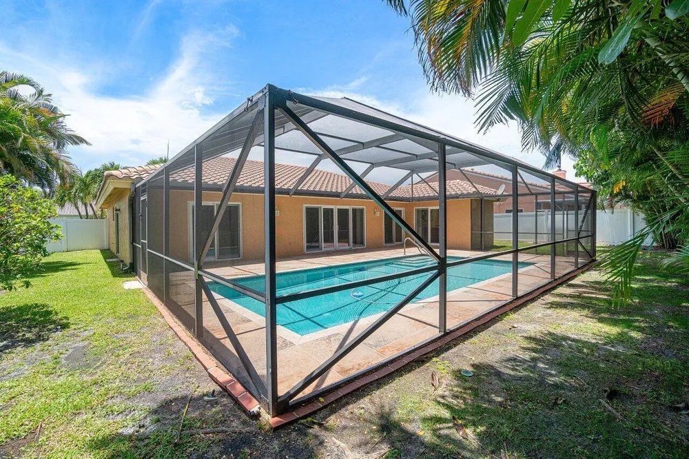 6930 NW 2nd Terrace Boca Raton, FL 33487