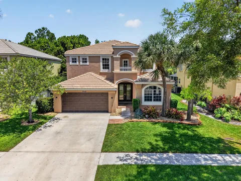2520 Glendale Place
