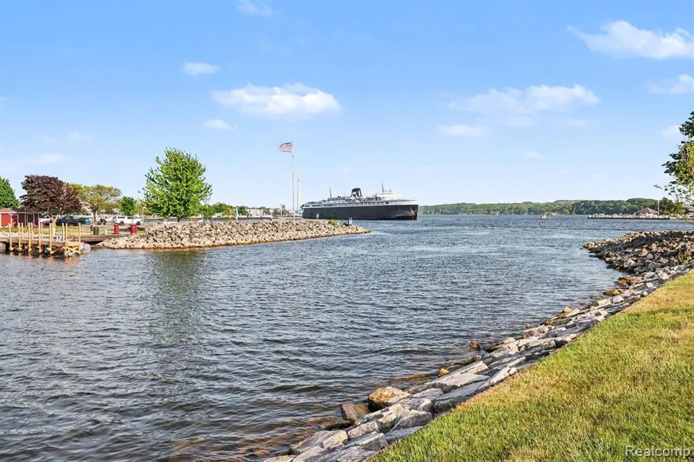 701 W Loomis Street Ludington, MI 49431