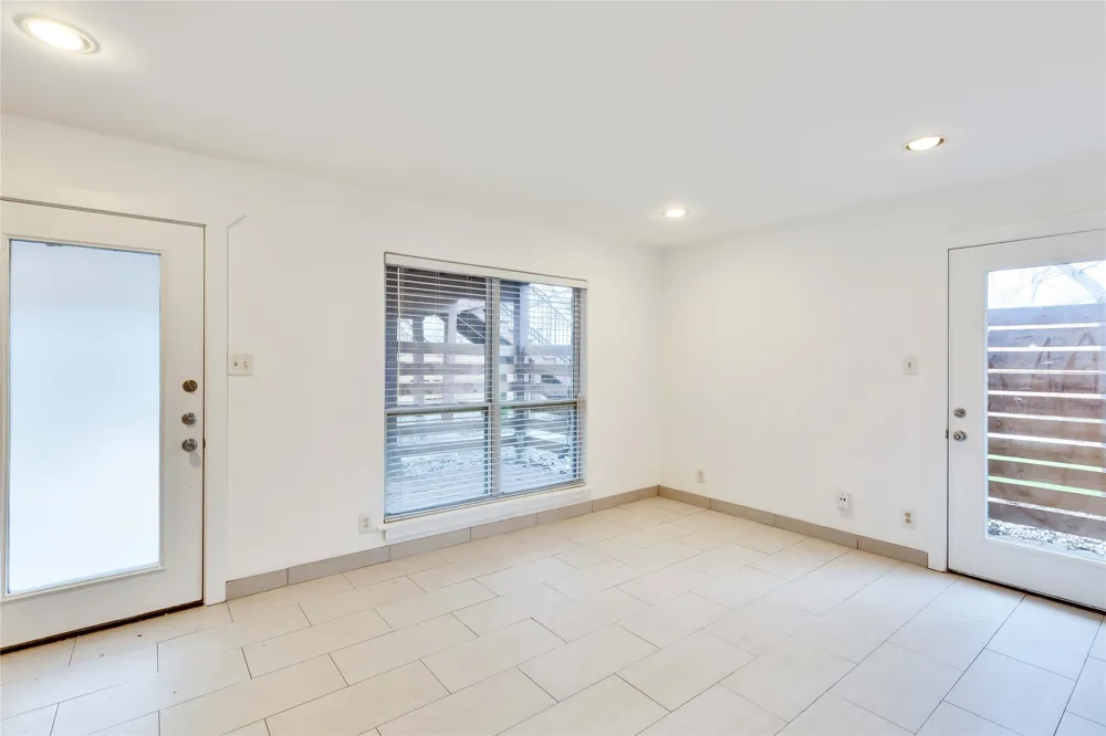 1917 Barge Street #104 Austin, TX 78745