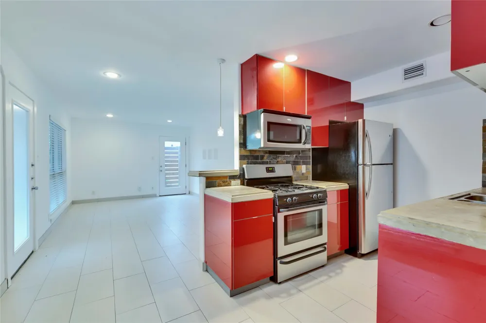 1917 Barge Street #104 Austin, TX 78745