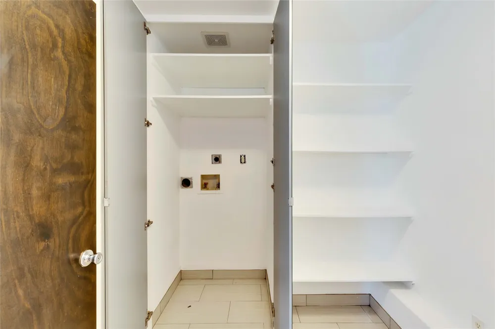 1917 Barge Street #104 Austin, TX 78745
