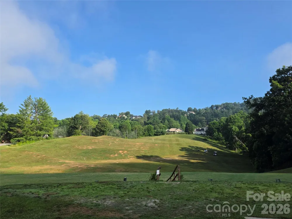 16 Courseview Drive Weaverville, NC 28787