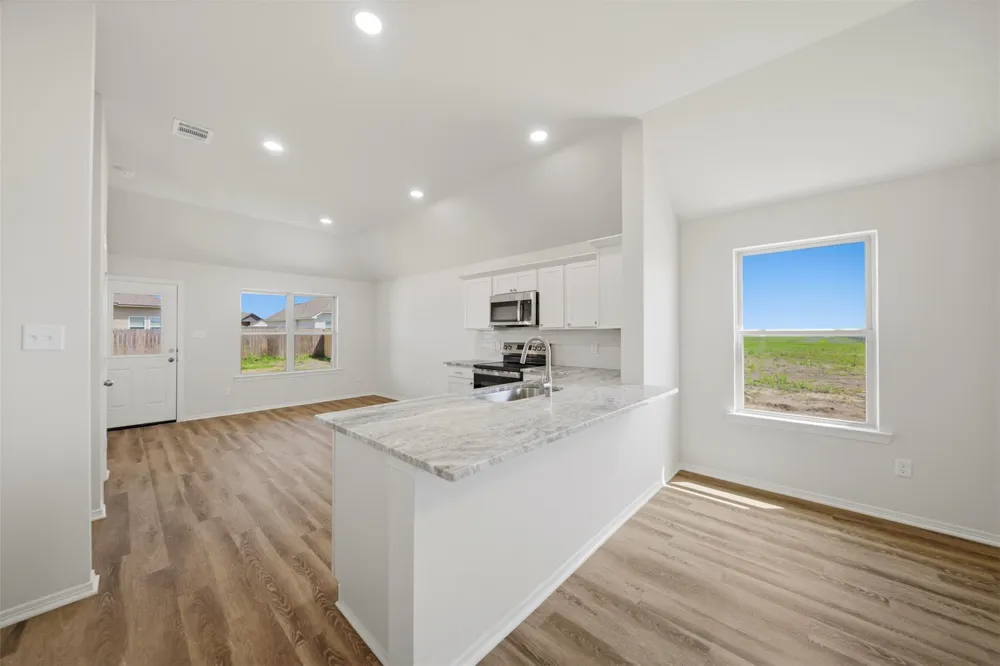137 Cotton Cove Snook, TX 77879