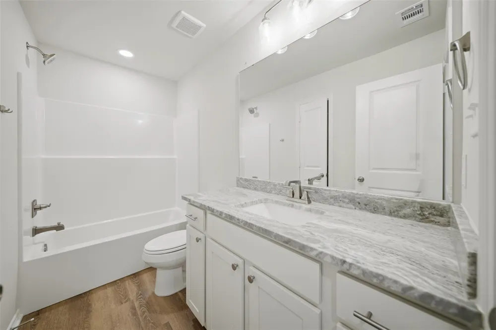 137 Cotton Cove Snook, TX 77879