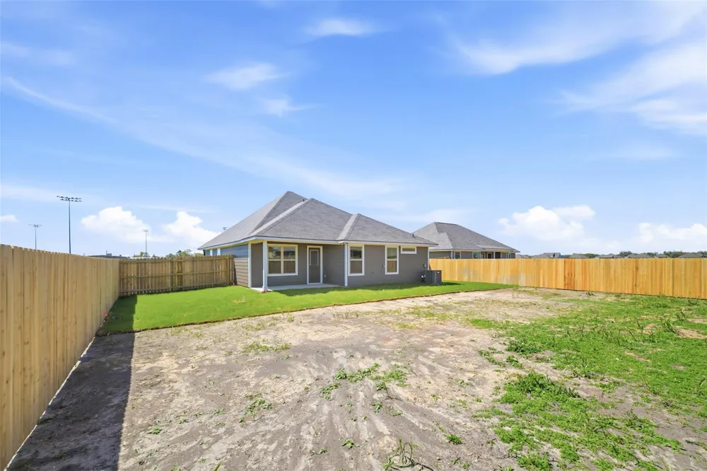 137 Cotton Cove Snook, TX 77879