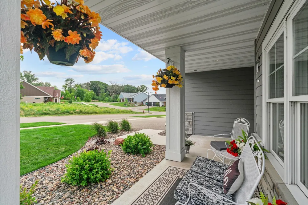 27100 Petes Hill Trail Elko New Market, MN 55020