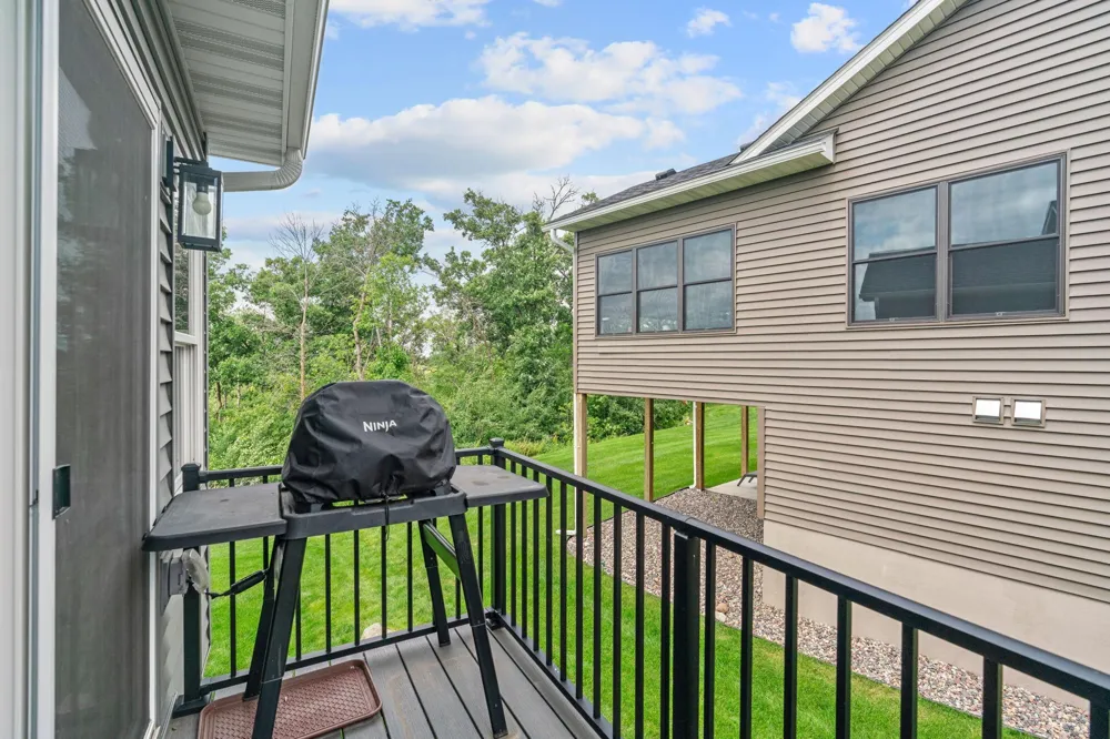 27100 Petes Hill Trail Elko New Market, MN 55020