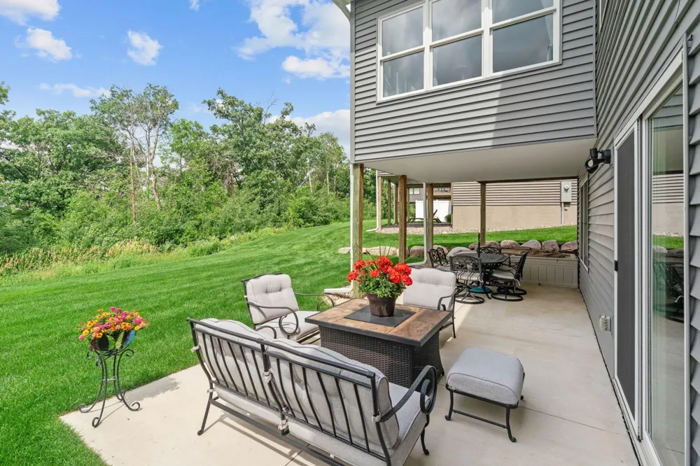 27100 Petes Hill Trail Elko New Market, MN 55020