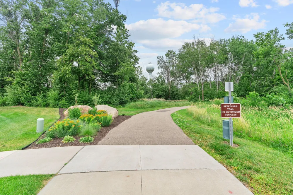 27100 Petes Hill Trail Elko New Market, MN 55020