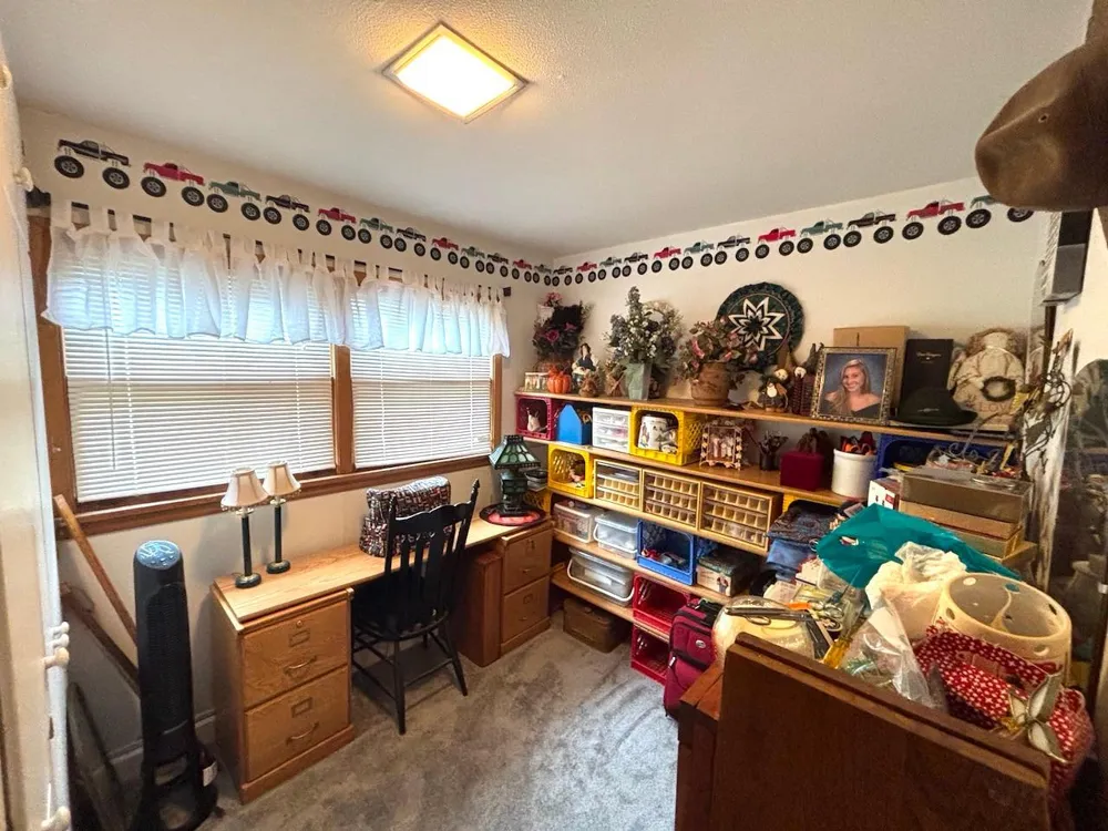 907 Arnold Avenue Thief River Falls, MN 56701