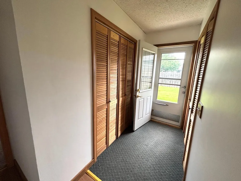 907 Arnold Avenue Thief River Falls, MN 56701