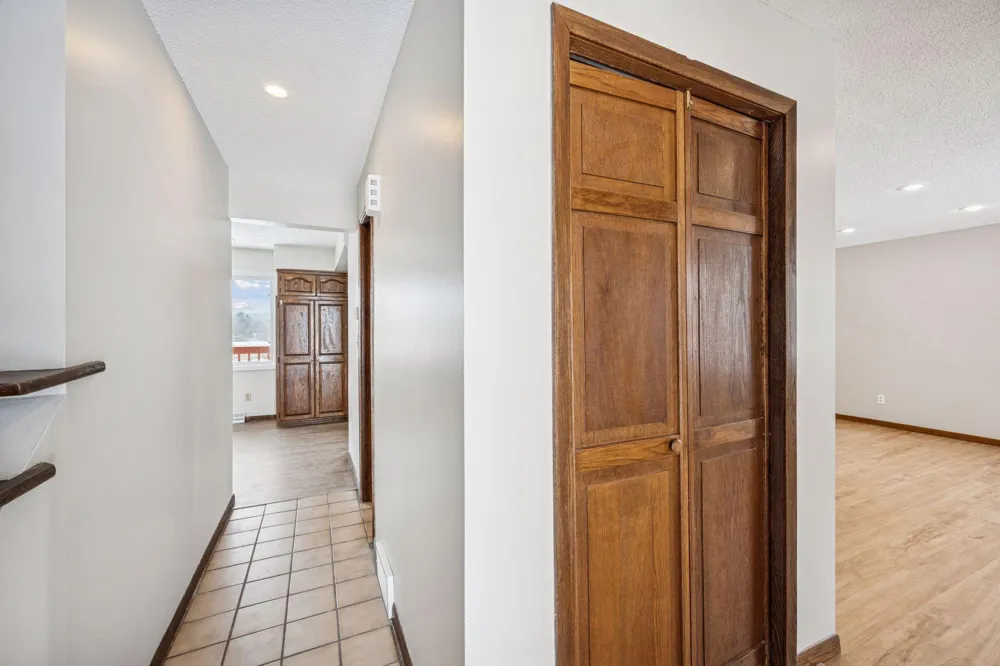 7050 Pioneer Trail Greenfield, MN 55357