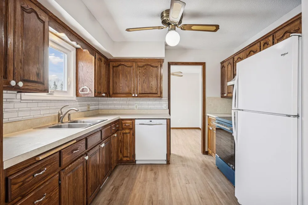 7050 Pioneer Trail Greenfield, MN 55357