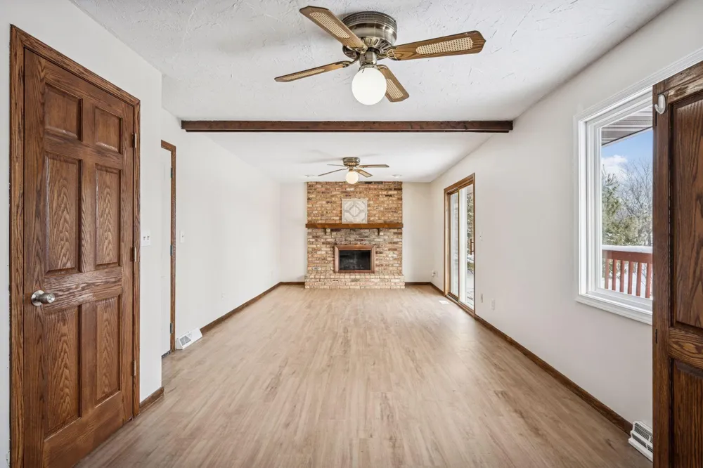 7050 Pioneer Trail Greenfield, MN 55357