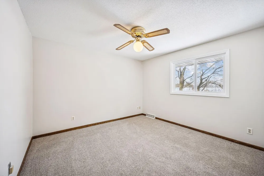 7050 Pioneer Trail Greenfield, MN 55357