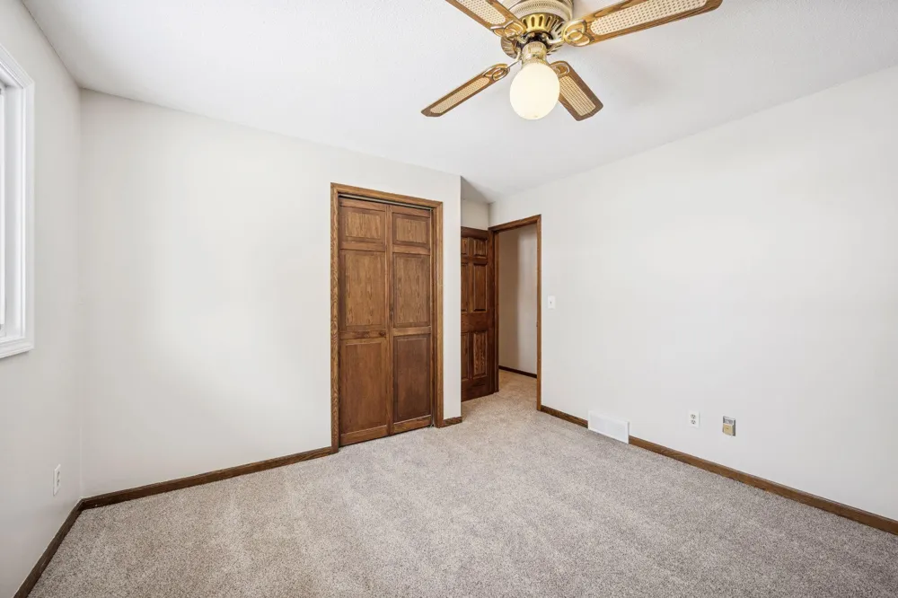 7050 Pioneer Trail Greenfield, MN 55357