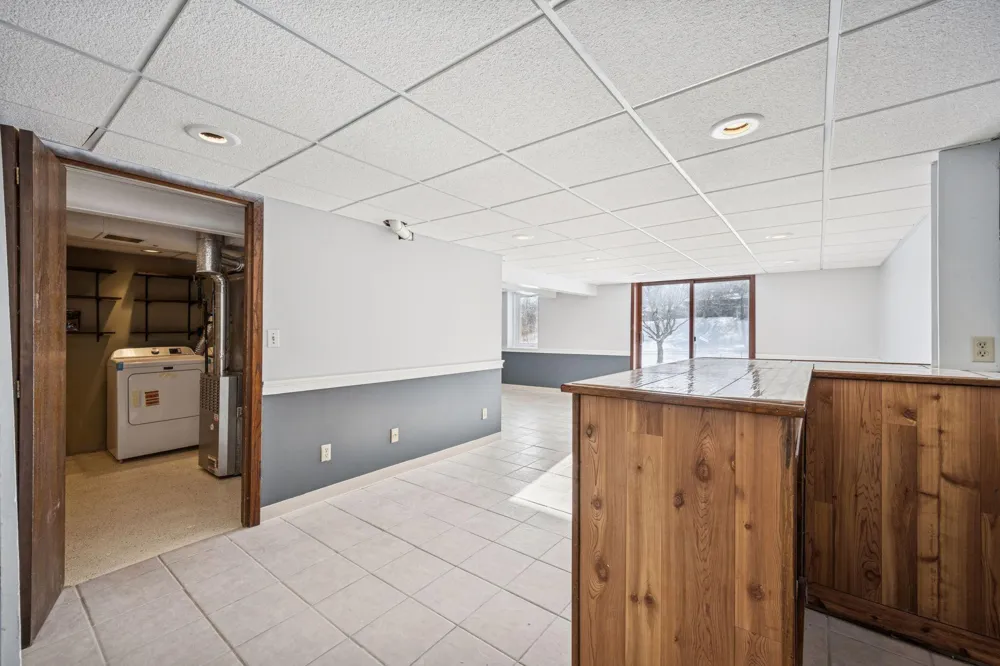 7050 Pioneer Trail Greenfield, MN 55357