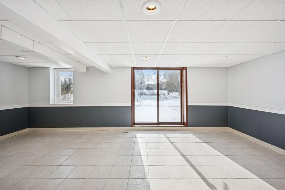 7050 Pioneer Trail Greenfield, MN 55357
