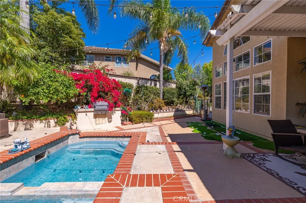 27835 Tamara Drive Yorba Linda, CA 92887