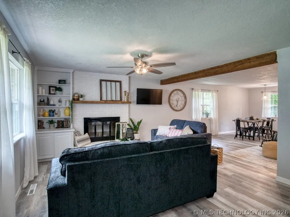 2005 E Foster Ada, OK 74820
