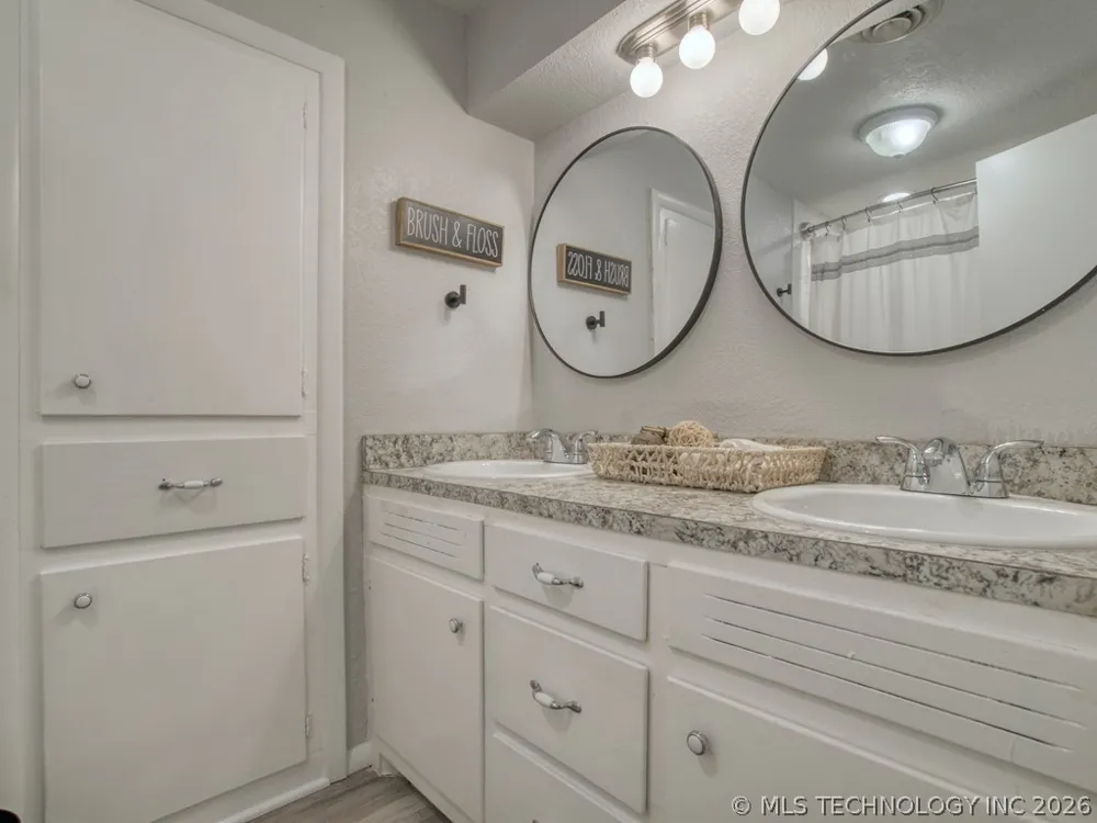 2005 E Foster Ada, OK 74820