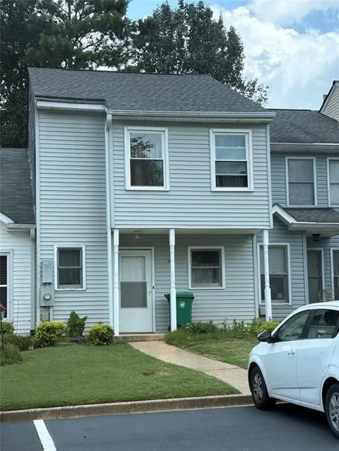 2268 Wellington Circle