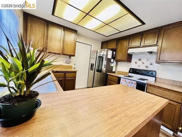 2848 Sunburst Dr Fairfield, CA 94533