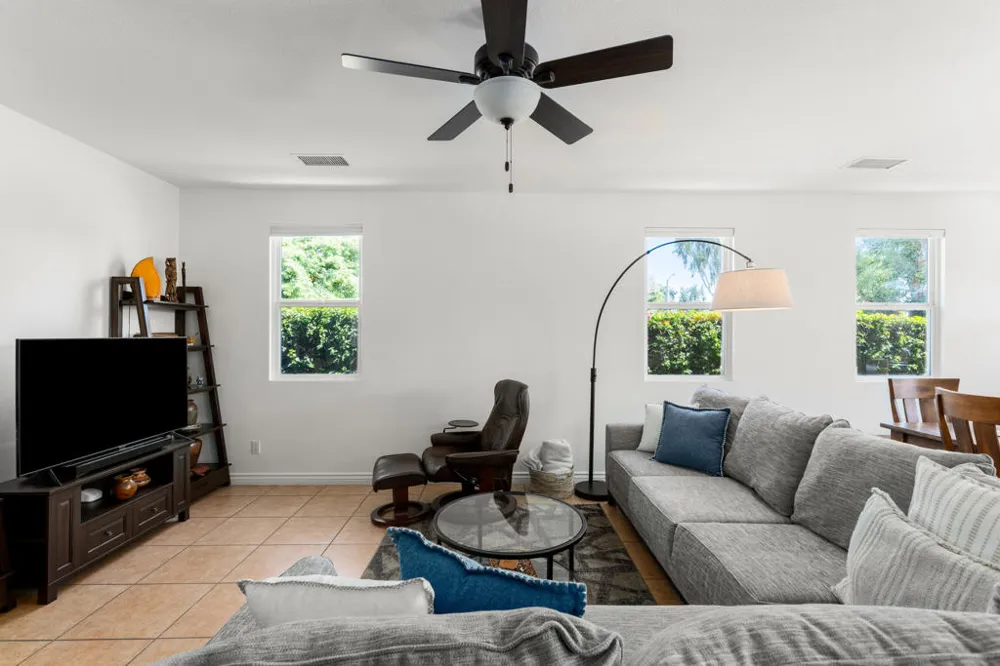 240 Paseo Vista Circle Palm Desert, CA 92260