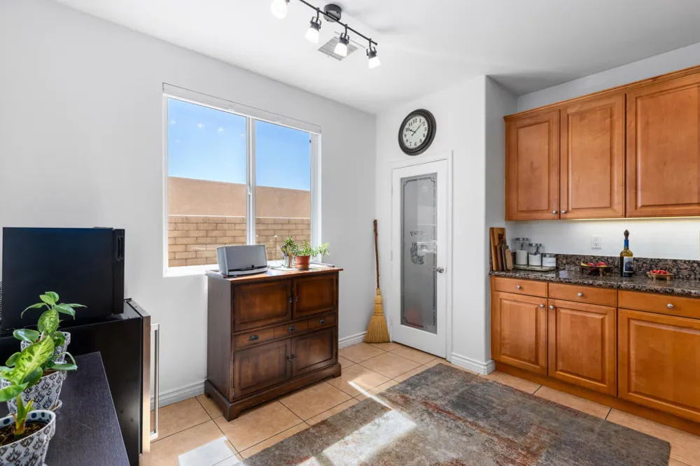 240 Paseo Vista Circle Palm Desert, CA 92260