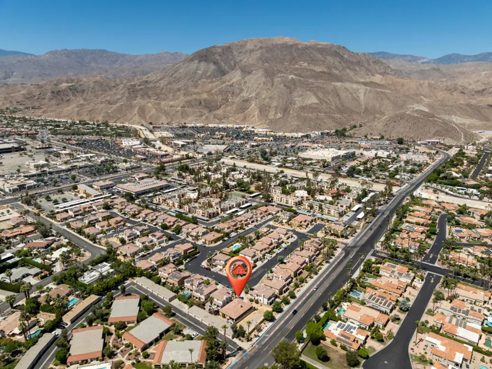 240 Paseo Vista Circle Palm Desert, CA 92260