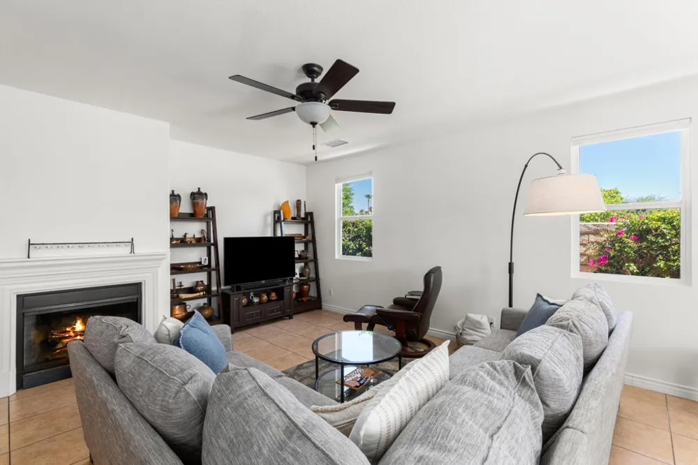 240 Paseo Vista Circle Palm Desert, CA 92260