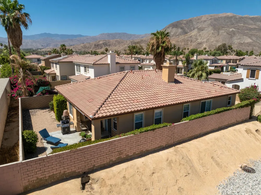 240 Paseo Vista Circle Palm Desert, CA 92260