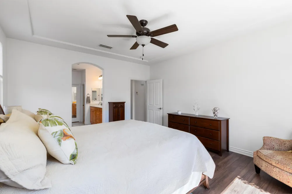 240 Paseo Vista Circle Palm Desert, CA 92260