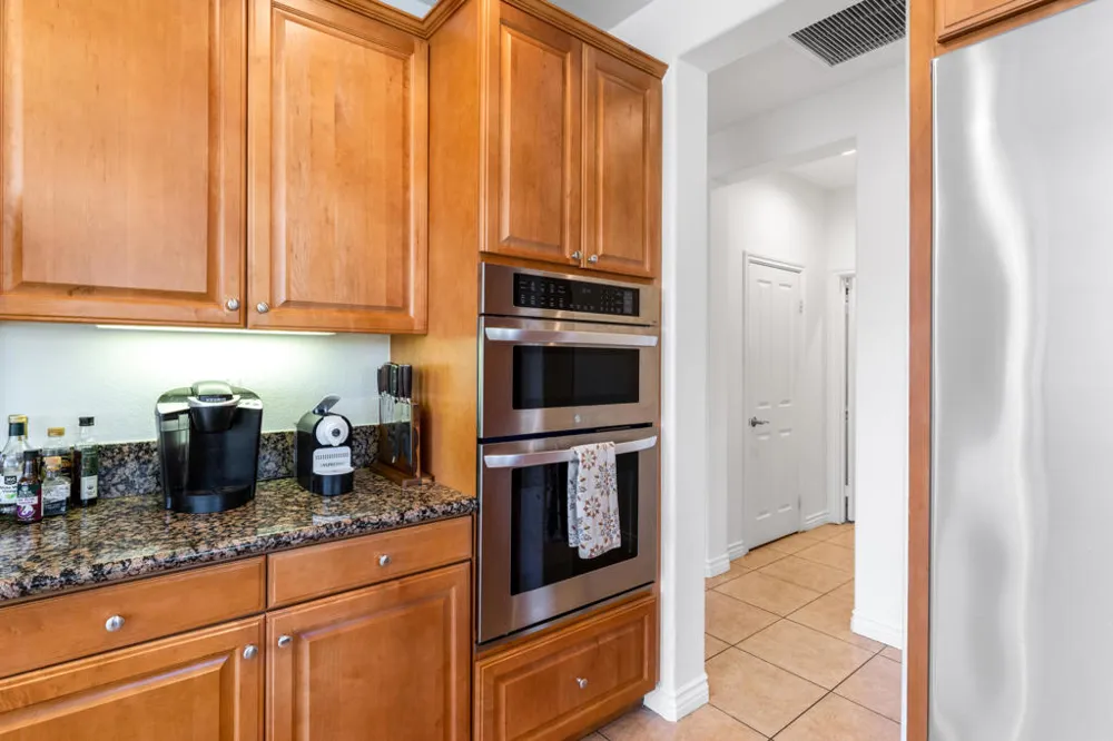 240 Paseo Vista Circle Palm Desert, CA 92260