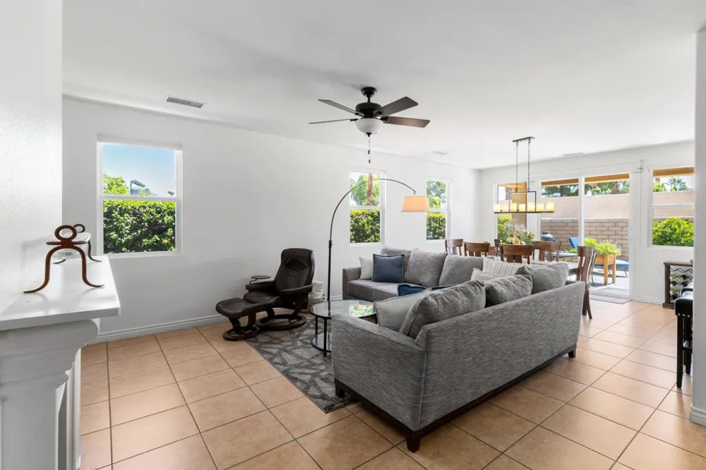 240 Paseo Vista Circle Palm Desert, CA 92260